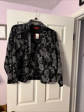 Men's Black Floral-Print Button-Down Shirt